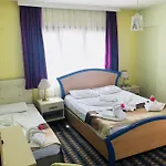 Bed & Breakfast Karya Kusadası