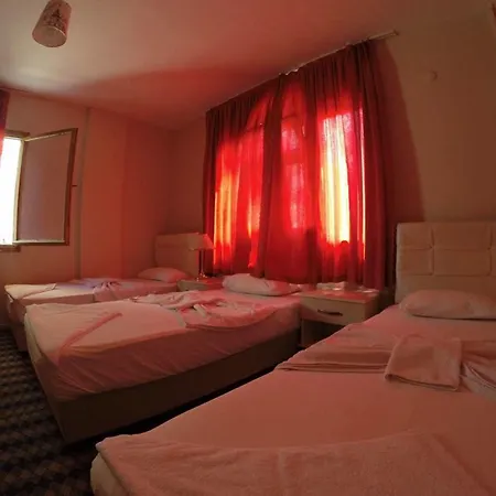 Karya Nocleg ze śniadaniem Kusadası