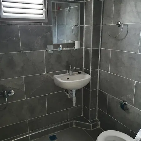 Karya Oda ve Kahvaltı Kuşadası